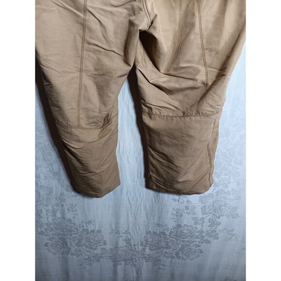 Lane Bryant Tan Ripstop Cropped Pants Size 18 - Picture 9 of 14